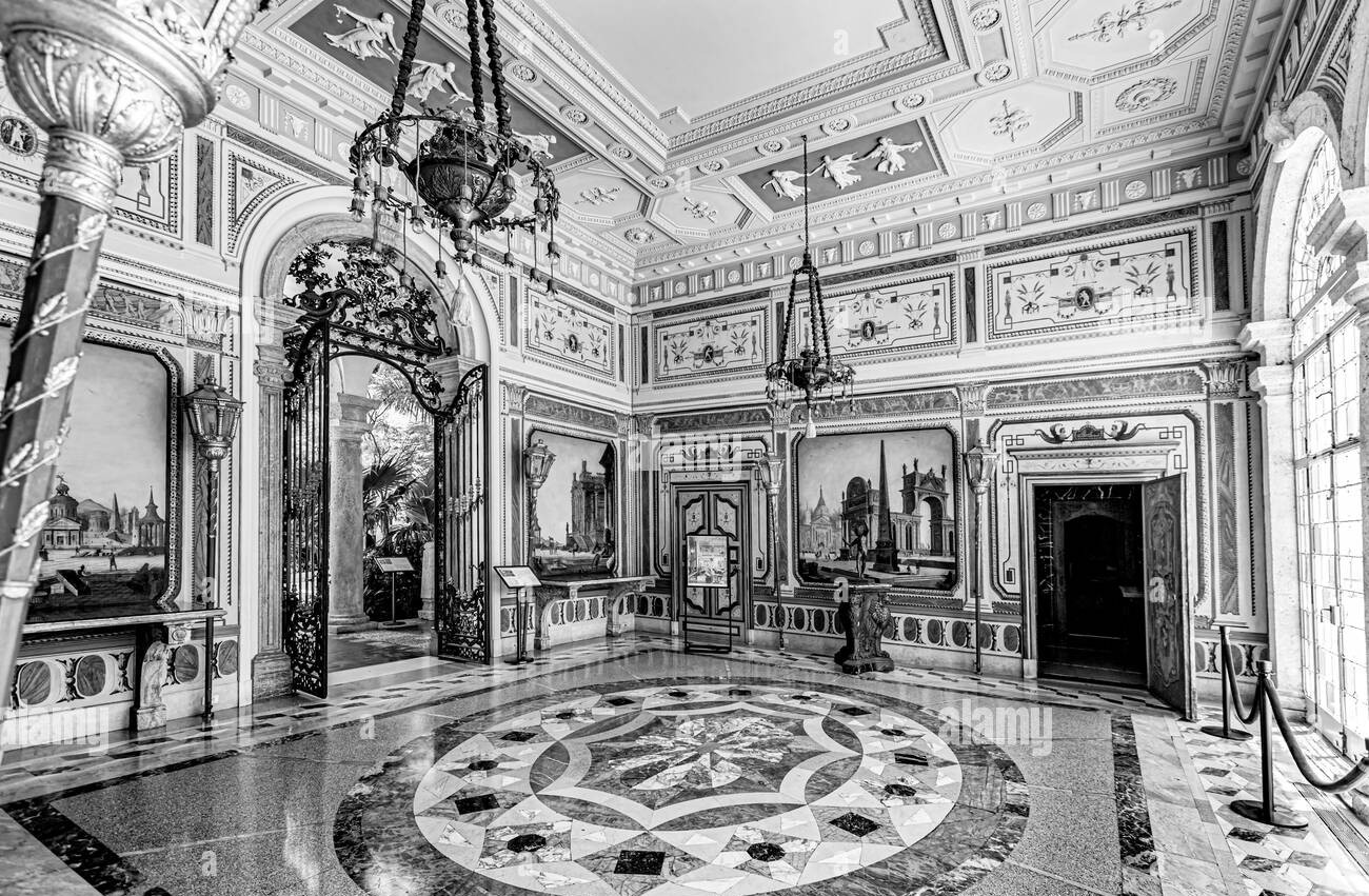 Vizcaya dining room interior
